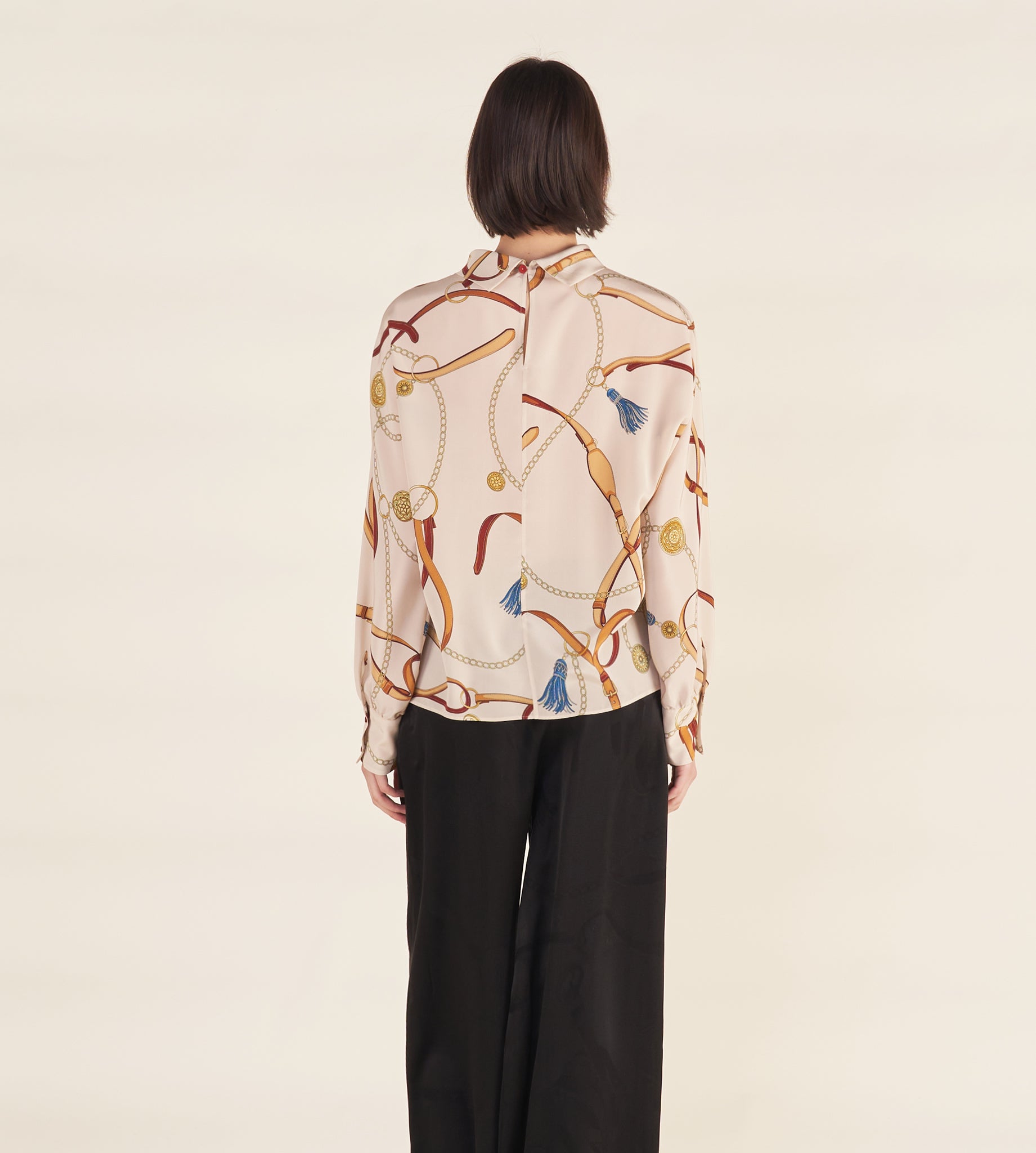 mantero-1902-tecla-blusa-con-colletto-double-face image 4